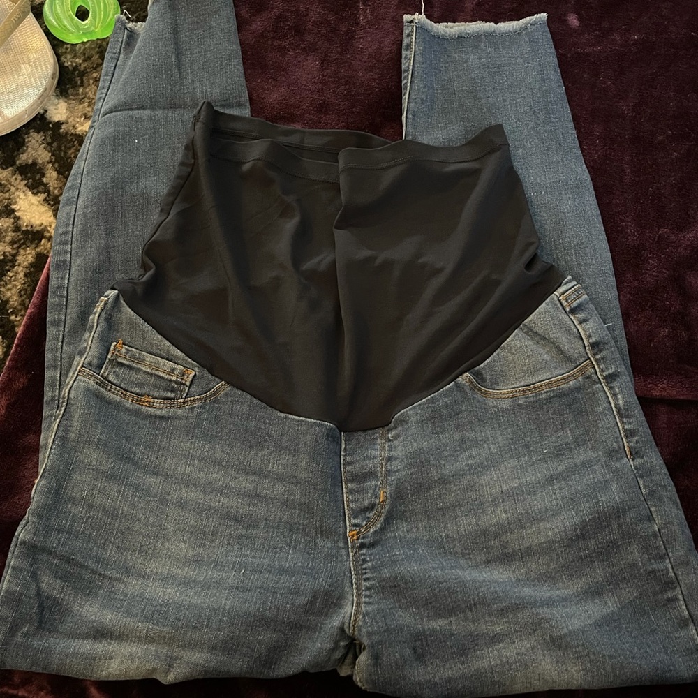 Maternity jeans